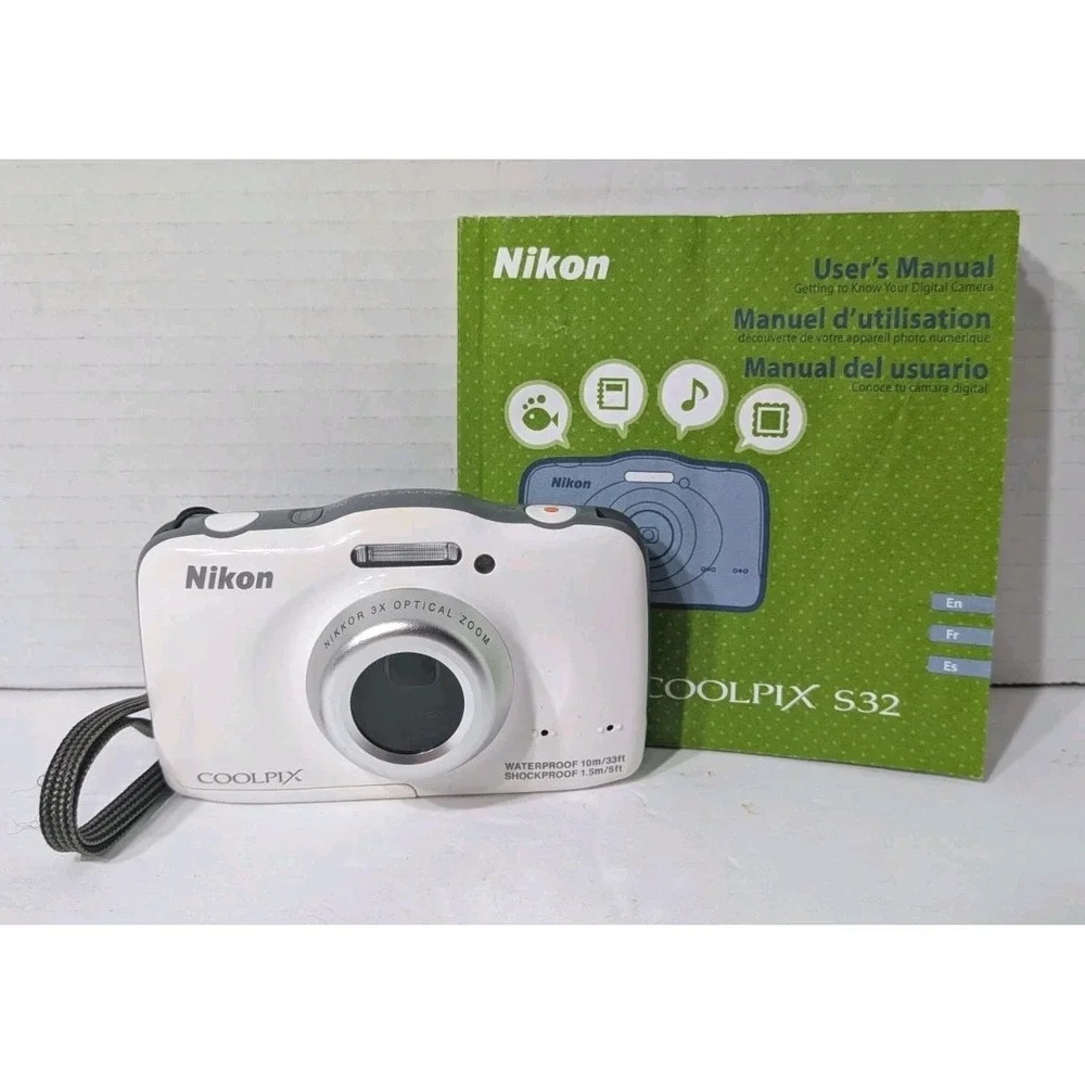 Nikon Coolpix S32 Digital Compact Waterproof Shockproof Camera Tested Works